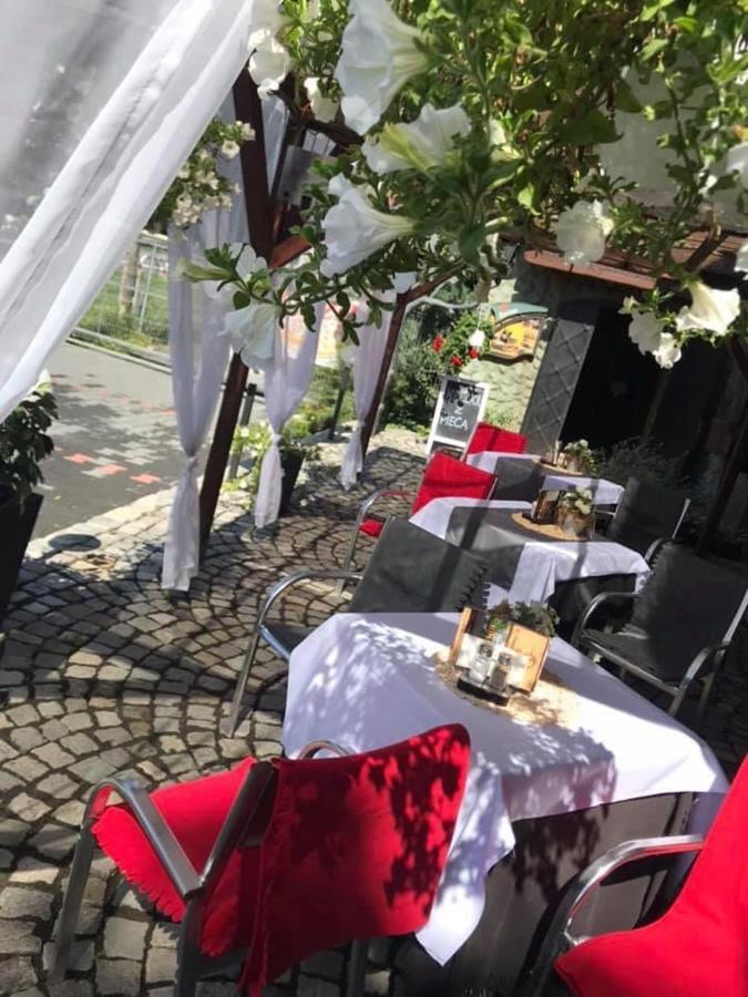 Zajazd Mysliwska Walidrogi Bagian luar foto